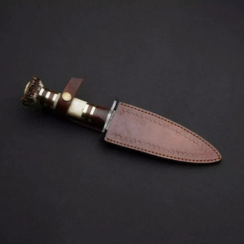 12-inch handmade Damascus hunting dagger with deer horn and resin handle – view 2