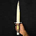 Expendables 2 Toothpick Bowie Knife Replica – Walnut – material and finish detail
