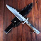 Resident Evil Chris Redfield D2 Survival Knife Replica – collector display view